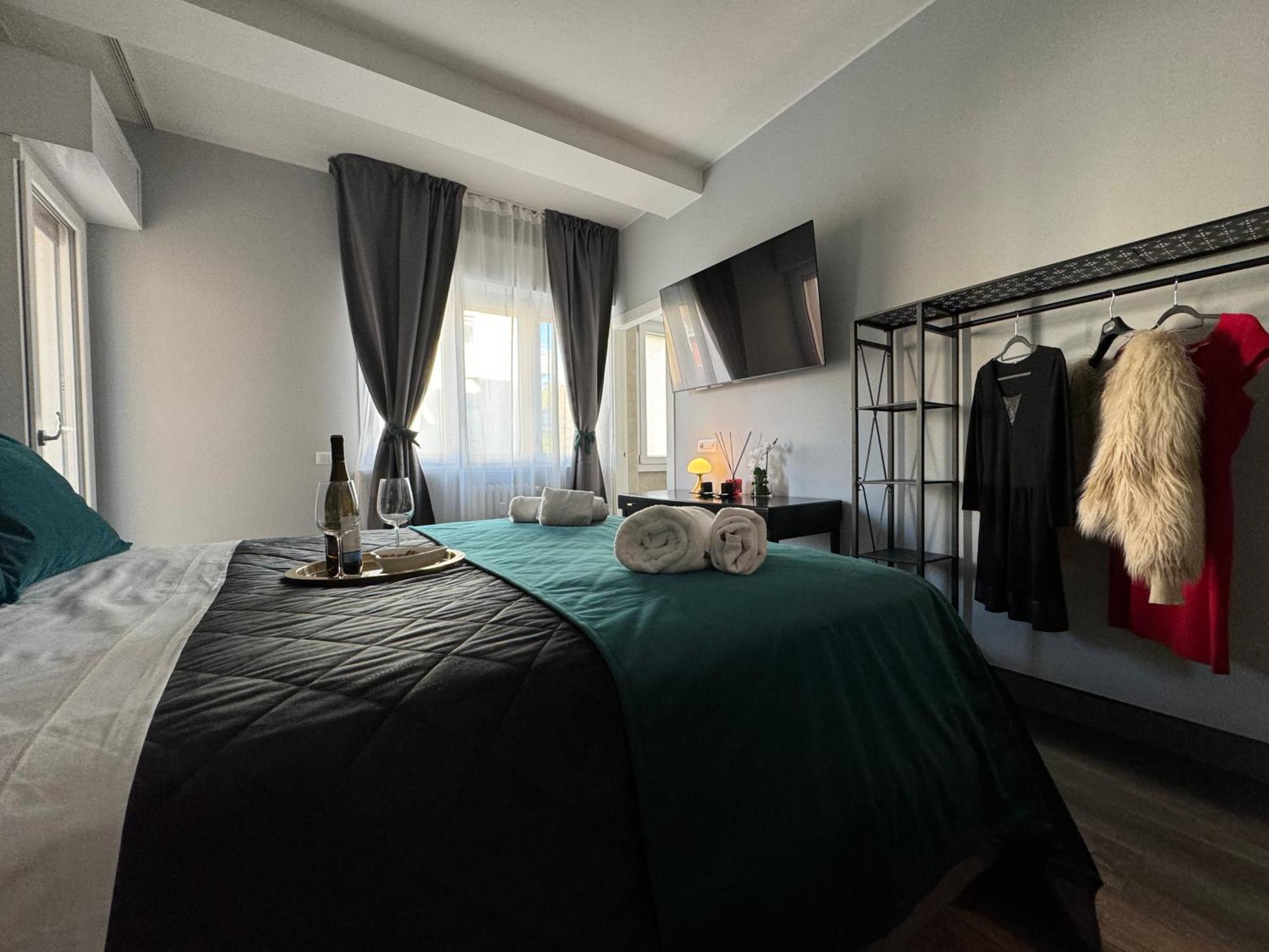 Meg Glamour Suite Milano Vicino I Navigli Exterior foto