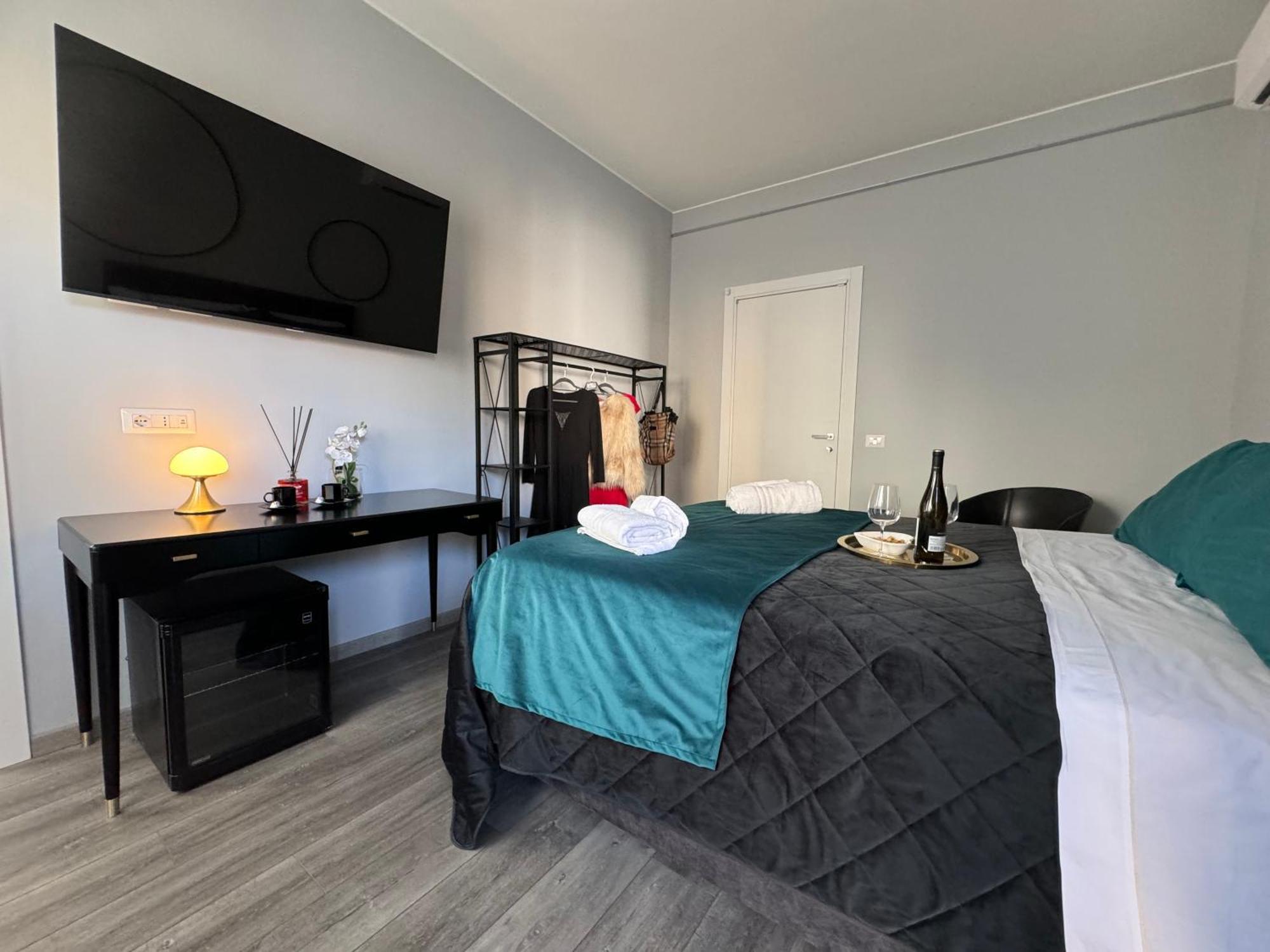 Meg Glamour Suite Milano Vicino I Navigli Exterior foto
